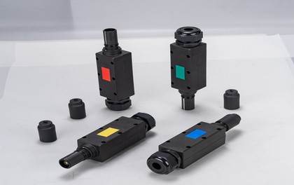 发电车应急电源快速连接器升级版：公母连接器